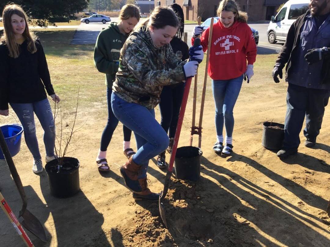 Lamar Beautification_Beta Club